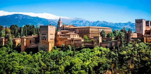 Tour to Granada and the Alhambra