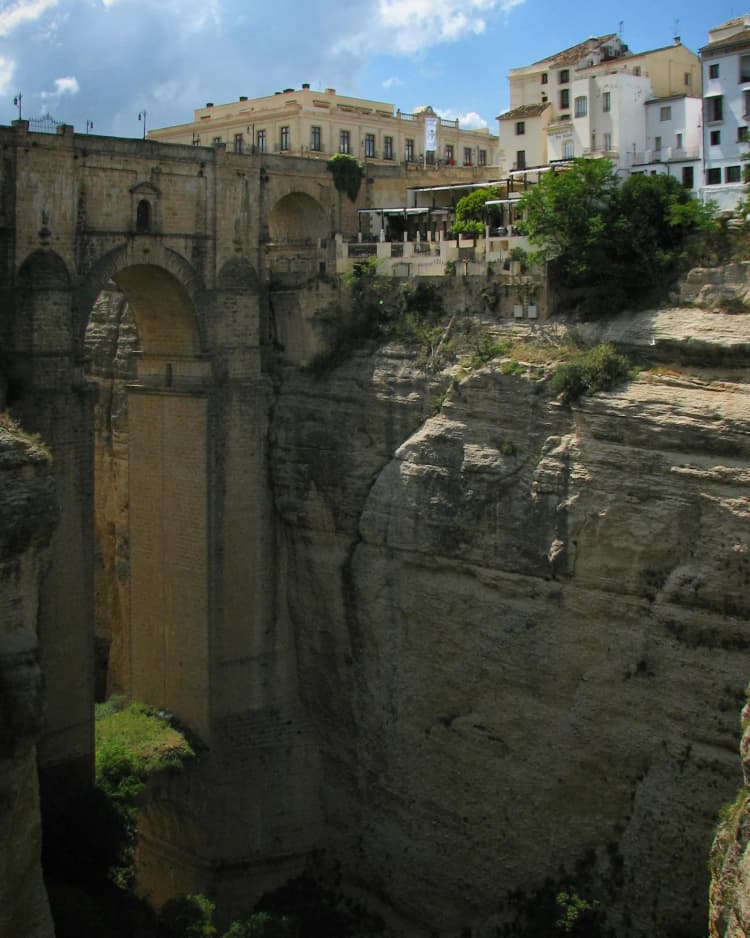 Ronda y Setenil de las Bodegas: por la Ruta de los Pueblos Blancos, del desfiladero de El Tajo a las casas en la roca 4